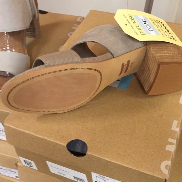 Toms poppy desert suede/hemp brand new - Picture 3 of 5